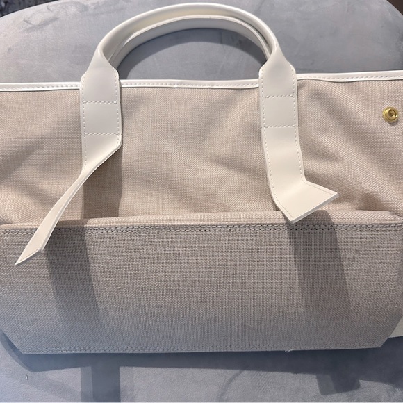 Two Tone Tote Bag in Natural/white with Strap - Picture 6 of 9